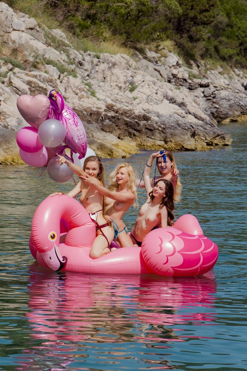 Анюта, 20 лет, 0 размер груди