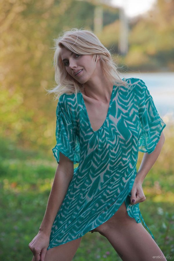 Дарья, 18 лет, 2 размер груди